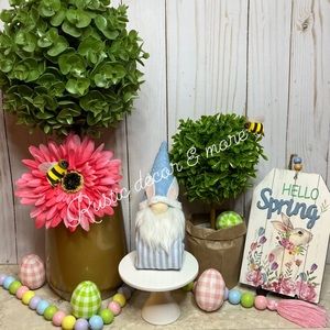 Easter Bunny Gnome And  Easter Bunny Tag Sign